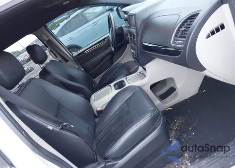 2017 Dodge Grand Caravan Sxt from USA, damaged, VIN 2C4RDGCG2HR672334